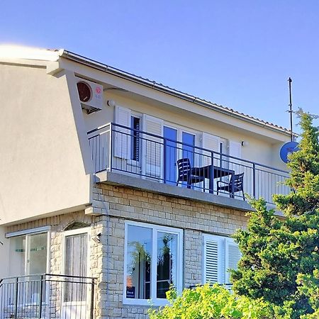 Apartment Tulip Premantura Zewnętrze zdjęcie